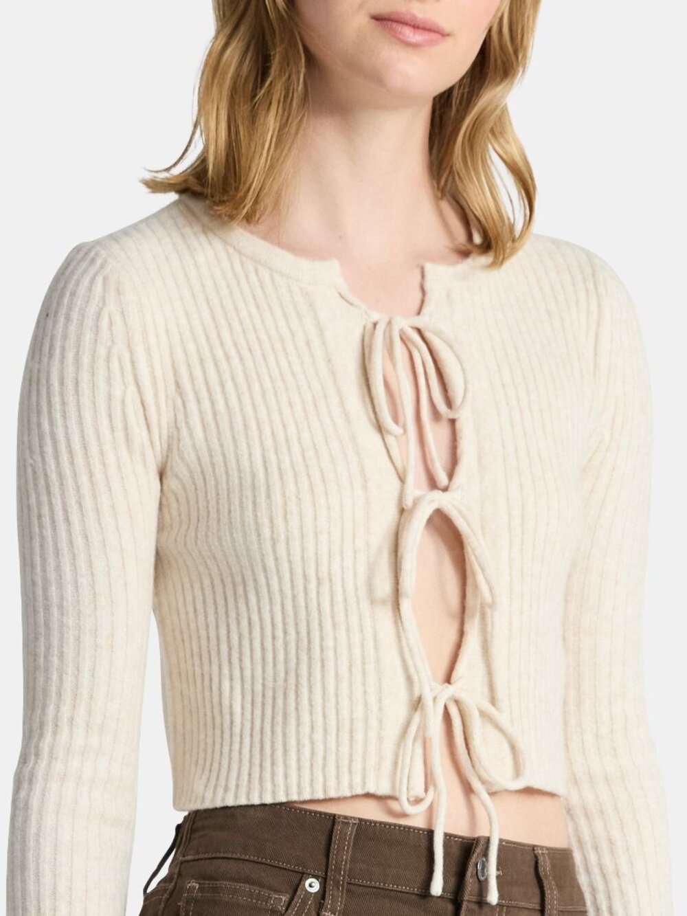 Womens Size L Beige Cropped Knotted Bow Tie Sweater